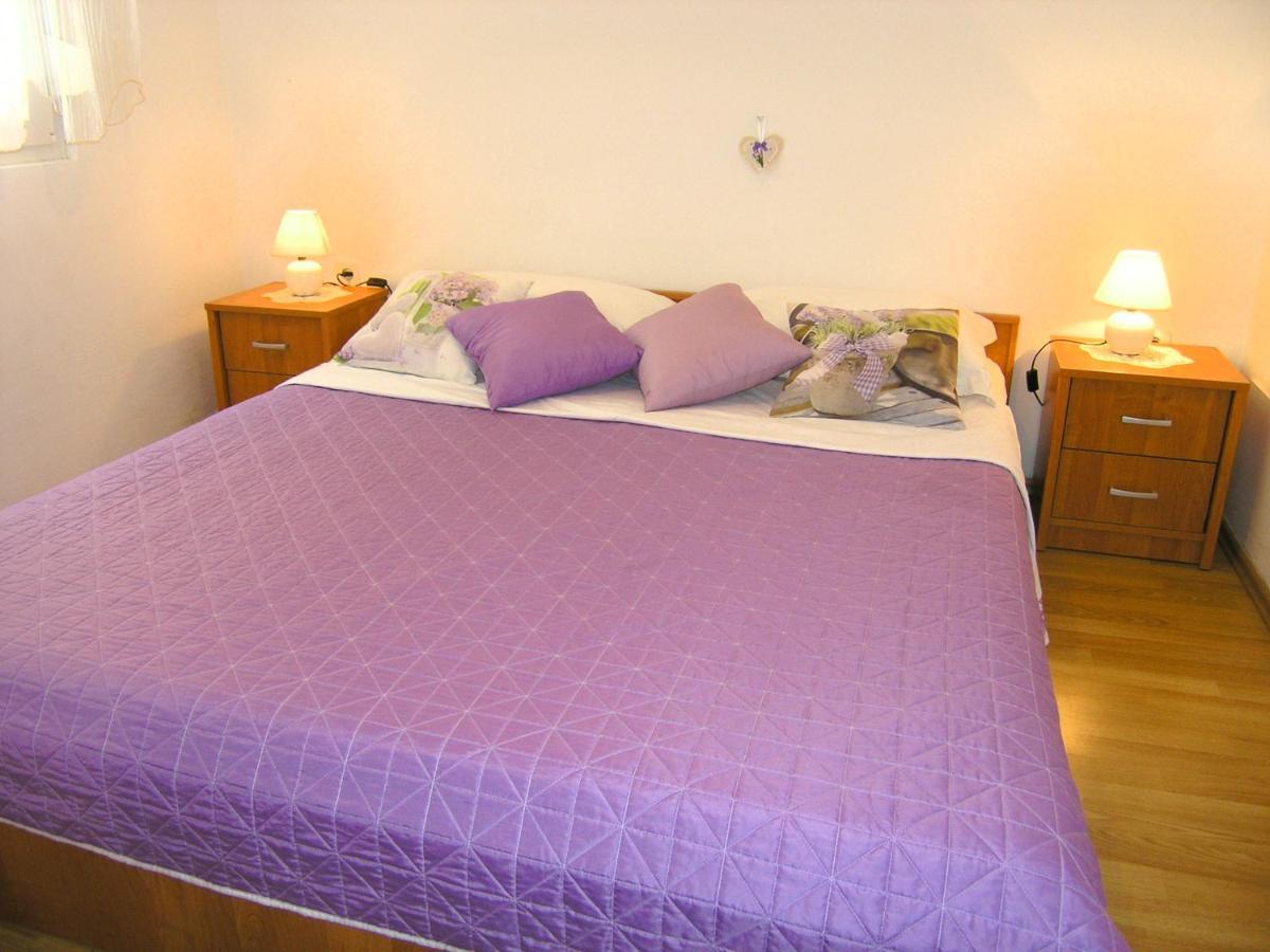Apartman Samblic คิร์ก ภายนอก รูปภาพ