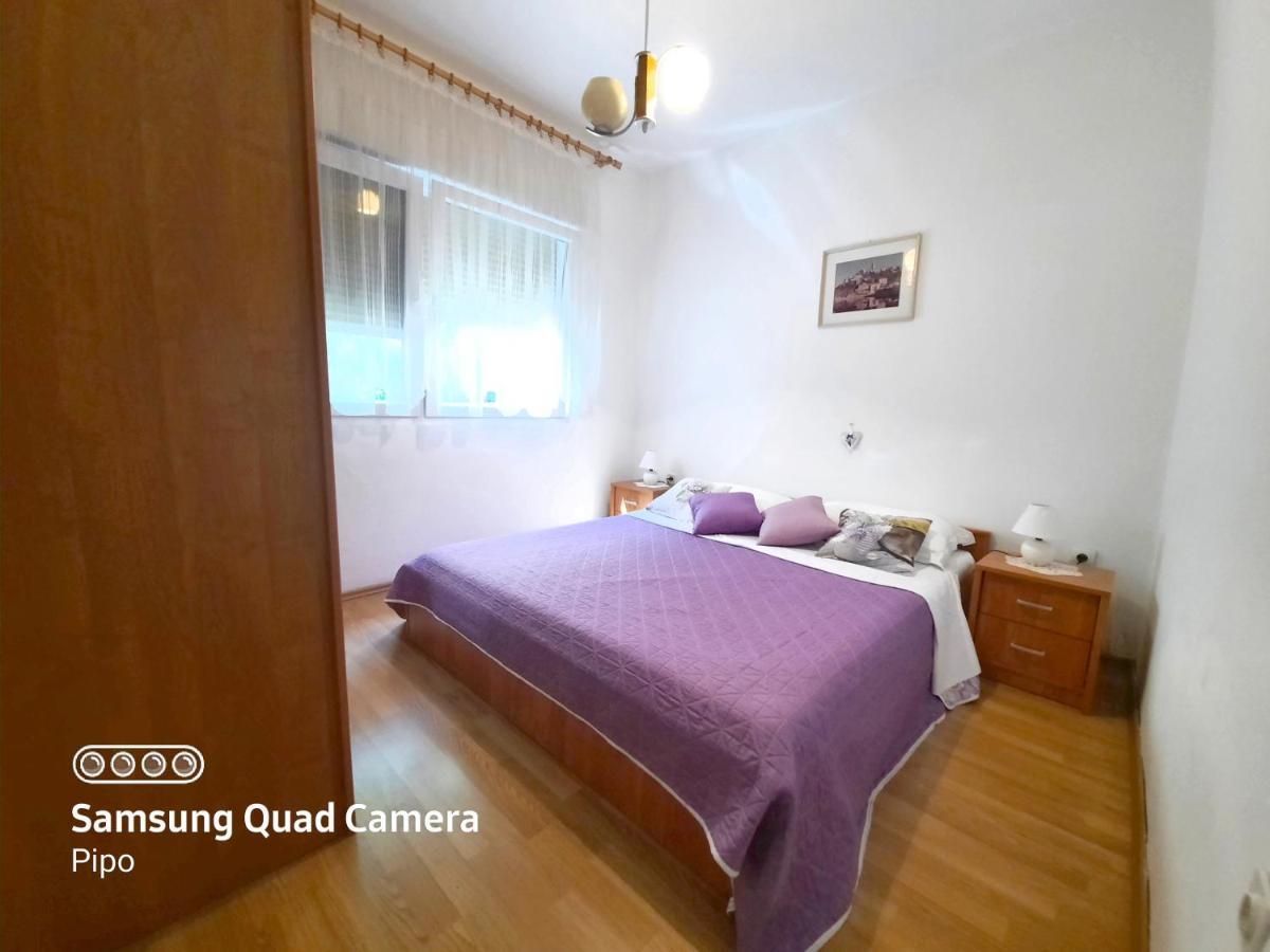 Apartman Samblic คิร์ก ภายนอก รูปภาพ