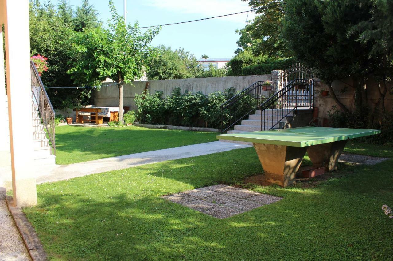 Apartman Samblic คิร์ก ภายนอก รูปภาพ